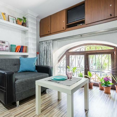 Hb Apartments Akhvelediani II ティビリシ エクステリア 写真